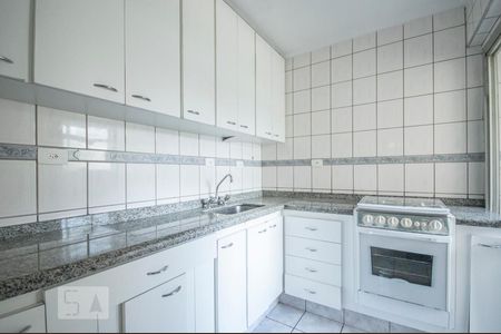 Cozinha de apartamento à venda com 1 quarto, 50m² em Indianópolis, São Paulo