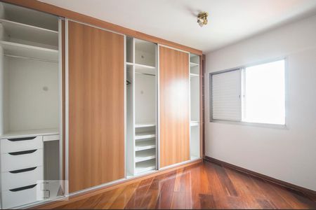 Suíte de apartamento para alugar com 2 quartos, 63m² em Campo Belo, São Paulo