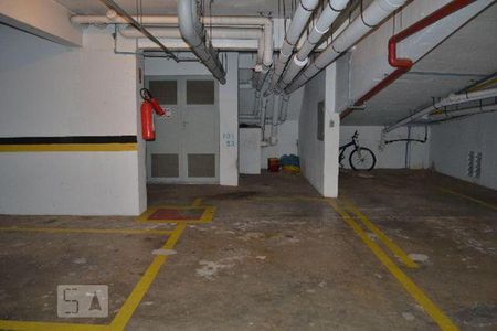 Garagem de apartamento à venda com 1 quarto, 56m² em Centro, Campinas