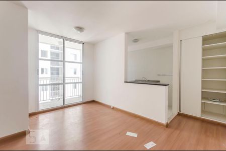 Sala de apartamento para alugar com 2 quartos, 52m² em Bom Retiro, São Paulo
