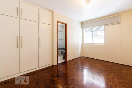Suite de apartamento à venda com 3 quartos, 167m² em Itaim Bibi, São Paulo