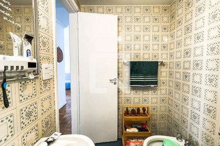 Banheiro de apartamento à venda com 2 quartos, 80m² em Perdizes, São Paulo