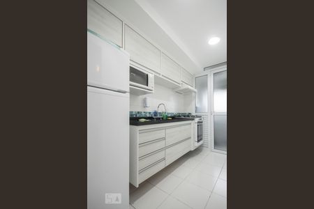 Cozinha de apartamento para alugar com 1 quarto, 45m² em Brooklin Paulista, São Paulo