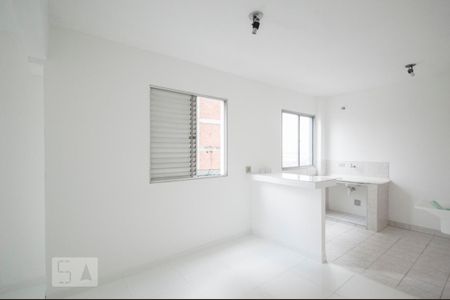 Sala/Cozinha de apartamento para alugar com 1 quarto, 44m² em Vila do Encontro, São Paulo