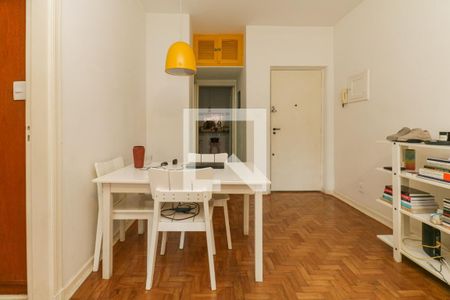 Sala de apartamento para alugar com 2 quartos, 70m² em Sumaré, São Paulo