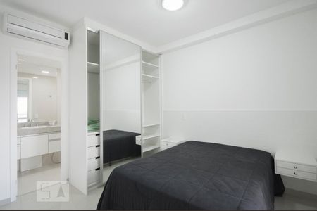 Suíte de apartamento para alugar com 1 quarto, 70m² em Vila Gertrudes, São Paulo
