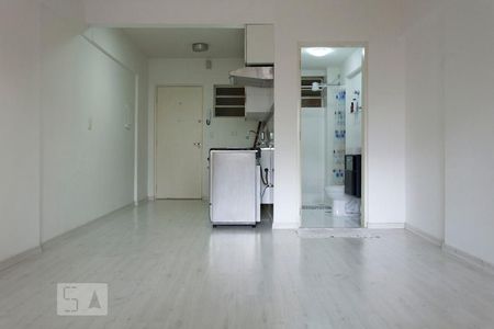 Sala/Quarto de apartamento à venda com 1 quarto, 28m² em Bela Vista, São Paulo