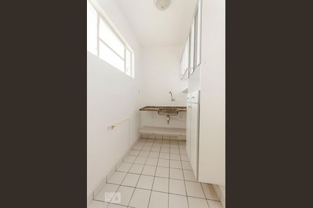 Cozinha de kitnet/studio para alugar com 1 quarto, 38m² em Cerqueira César, São Paulo