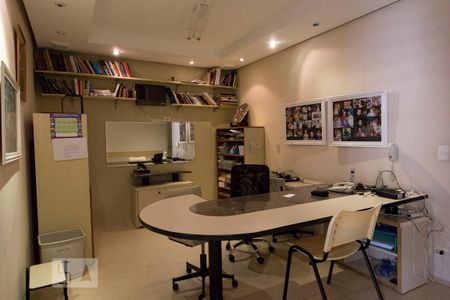 Escritório de apartamento à venda com 4 quartos, 222m² em Santa Cecília, São Paulo