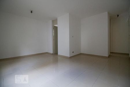 Sala/Quarto de kitnet/studio para alugar com 1 quarto, 50m² em Indianópolis, São Paulo