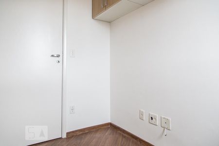 Dormitório 01 de apartamento para alugar com 2 quartos, 45m² em Chácara Santo Antônio (zona Sul), São Paulo