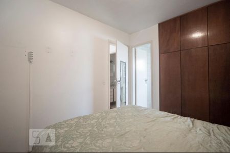 Suíte de apartamento para alugar com 2 quartos, 67m² em Vila Mascote, São Paulo