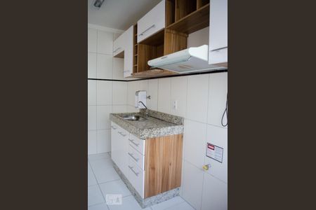Cozinha de apartamento à venda com 2 quartos, 55m² em Jardim Nova Europa, Campinas