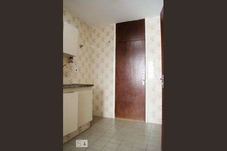 Cozinha de apartamento à venda com 3 quartos, 110m² em Cambuí, Campinas