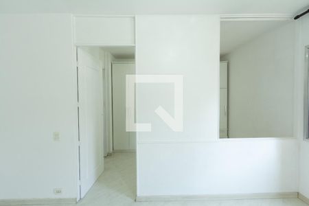 Sala de apartamento para alugar com 1 quarto, 40m² em Indianópolis, São Paulo