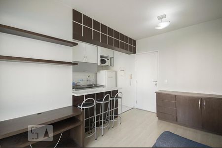 Sala de apartamento para alugar com 1 quarto, 37m² em Cidade Monções, São Paulo