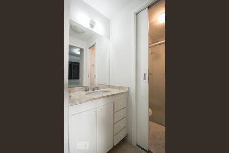 Acesso Banheiro de apartamento para alugar com 1 quarto, 37m² em Cidade Monções, São Paulo