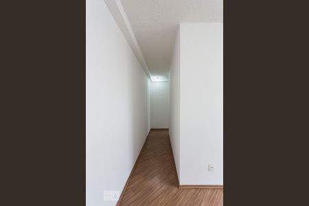 Corredor de apartamento para alugar com 2 quartos, 44m² em Água Branca, São Paulo