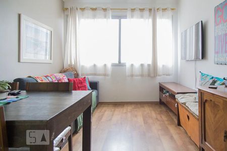 Sala de apartamento à venda com 2 quartos, 69m² em Itaim Bibi, São Paulo