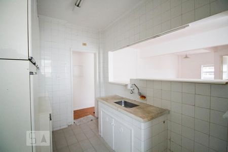 Cozinha de apartamento para alugar com 1 quarto, 67m² em Cerqueira César, São Paulo