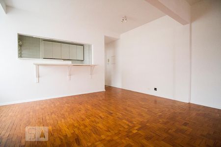 Sala de apartamento para alugar com 1 quarto, 67m² em Cerqueira César, São Paulo