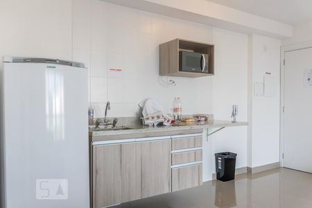 Cozinha de apartamento para alugar com 1 quarto, 49m² em Brooklin Paulista, São Paulo