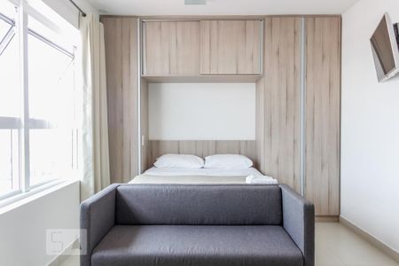 Quarto de apartamento à venda com 1 quarto, 27m² em Brooklin Paulista, São Paulo