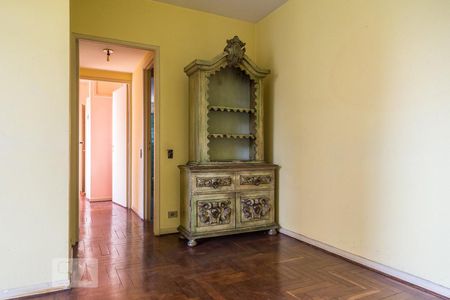 Sala de apartamento para alugar com 2 quartos, 76m² em Jardim das Acácias, São Paulo