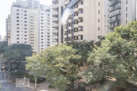 Vista de apartamento à venda com 3 quartos, 245m² em Higienópolis, São Paulo