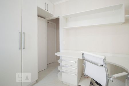 Quarto 01 de apartamento para alugar com 2 quartos, 58m² em Chácara Santo Antônio, São Paulo