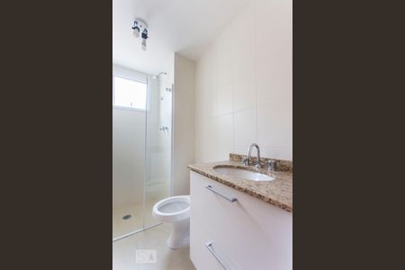 Banheiro de apartamento para alugar com 3 quartos, 92m² em Perdizes, São Paulo