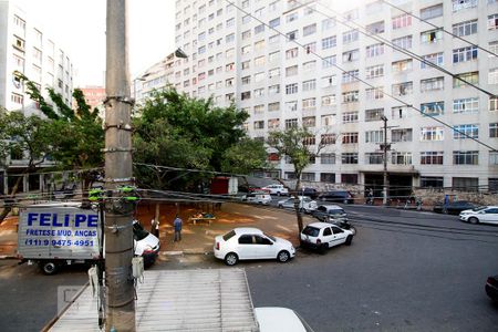 Vista do quarto de kitnet/studio à venda com 1 quarto, 32m² em Liberdade, São Paulo