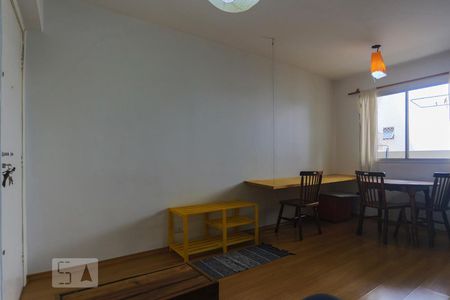 Sala de apartamento para alugar com 1 quarto, 46m² em Pinheiros, São Paulo