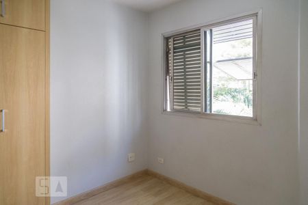 Apartamento à venda com 100m², 3 quartos e 1 vaga Apartamento à venda com 100m², 3 quartos e 1 vagaQuarto 2