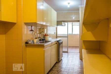 Apartamento à venda com 100m², 3 quartos e 1 vaga Apartamento à venda com 100m², 3 quartos e 1 vagaCozinha