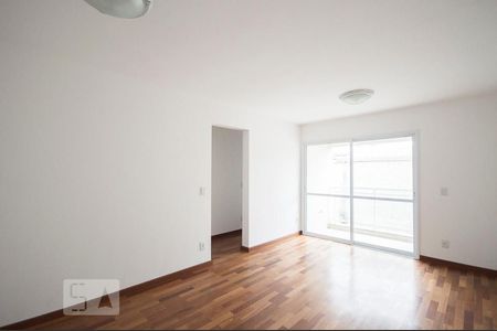 Apartamento para alugar com 80m², 2 quartos e 2 vagasSala