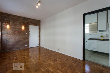 Sala de apartamento à venda com 2 quartos, 70m² em Aclimação, São Paulo