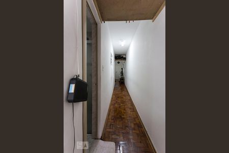 Corredor de apartamento para alugar com 1 quarto, 38m² em Vila Buarque, São Paulo