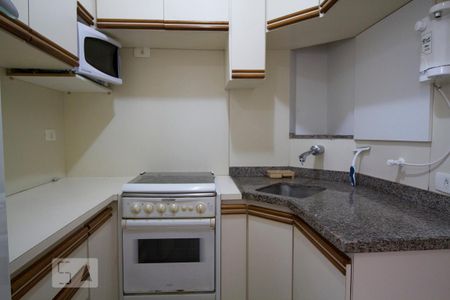Cozinha de apartamento à venda com 1 quarto, 60m² em Jardim Paulista, São Paulo