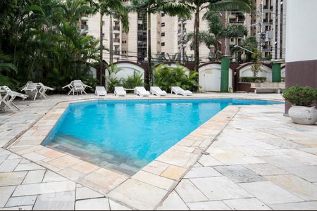 Piscina de kitnet/studio para alugar com 1 quarto, 36m² em Indianópolis, São Paulo