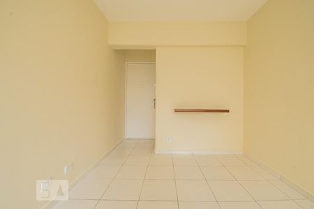 Sala de apartamento para alugar com 1 quarto, 45m² em Campo Belo, São Paulo