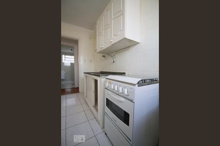 Cozinha de apartamento à venda com 1 quarto, 45m² em Bela Vista, São Paulo