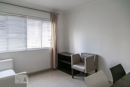 Sala de apartamento para alugar com 1 quarto, 40m² em Moema, São Paulo