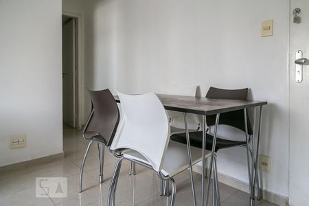 Sala de apartamento para alugar com 1 quarto, 40m² em Moema, São Paulo