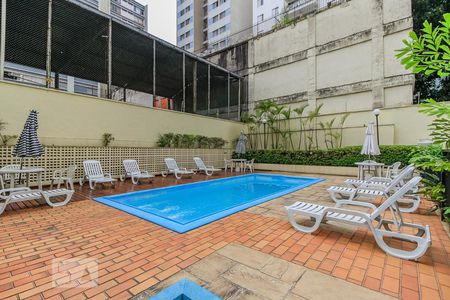 Piscina de apartamento à venda com 3 quartos, 123m² em Cerqueira César, São Paulo