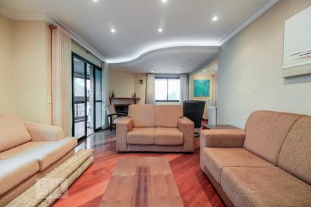 Apartamento à venda com 220m², 4 quartos e 5 vagasSala