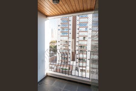 Varanda de apartamento para alugar com 3 quartos, 64m² em Bosque da Saúde, São Paulo