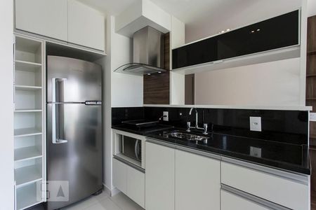 Cozinha de kitnet/studio para alugar com 1 quarto, 30m² em Perdizes, São Paulo