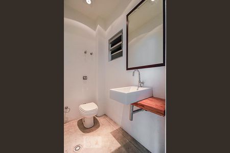 Lavabo de apartamento à venda com 2 quartos, 130m² em Cerqueira César, São Paulo