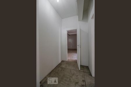 Corredor de apartamento à venda com 2 quartos, 130m² em Cerqueira César, São Paulo